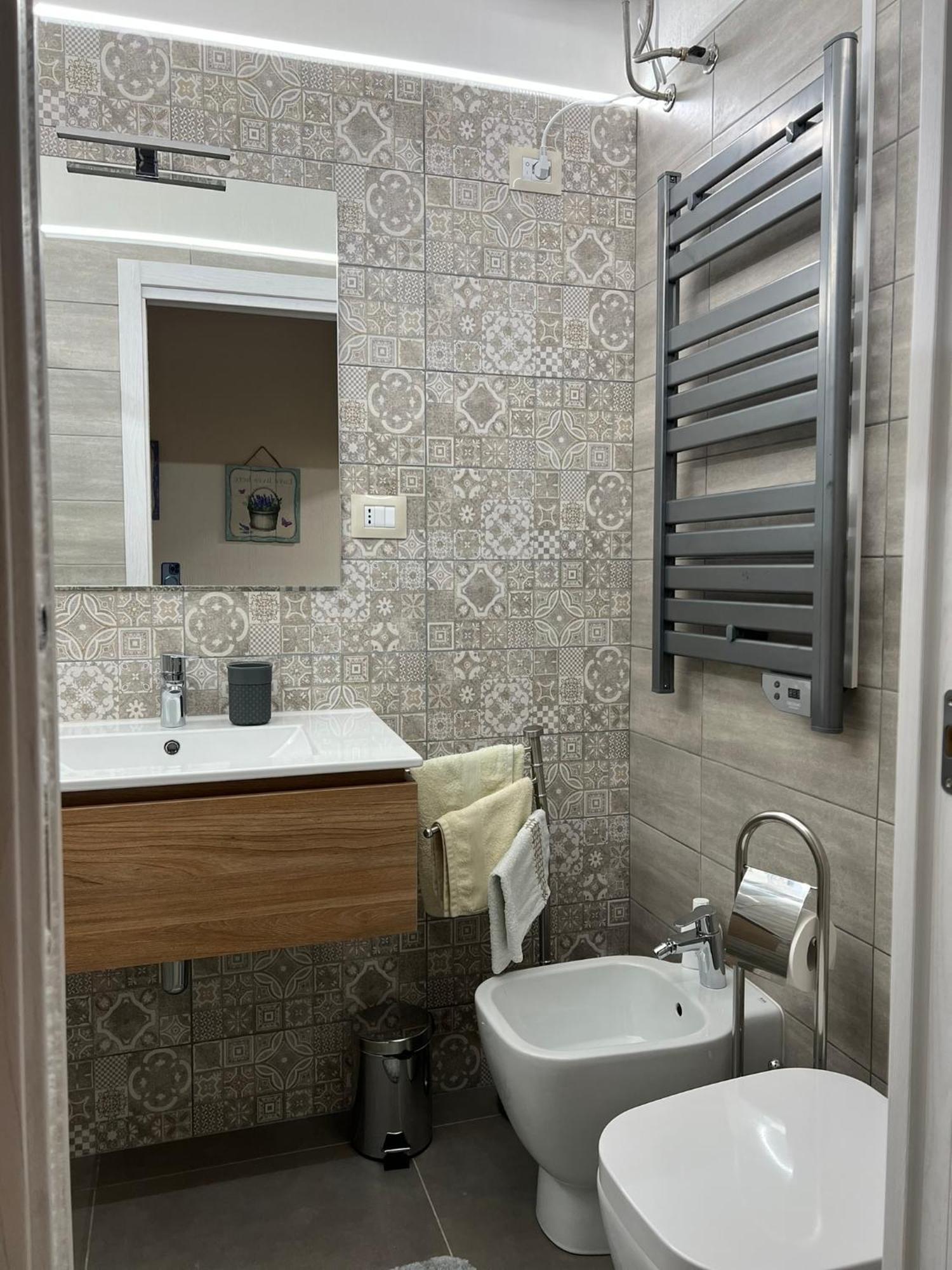 Suite Cavour Luxury Home Таранто Экстерьер фото