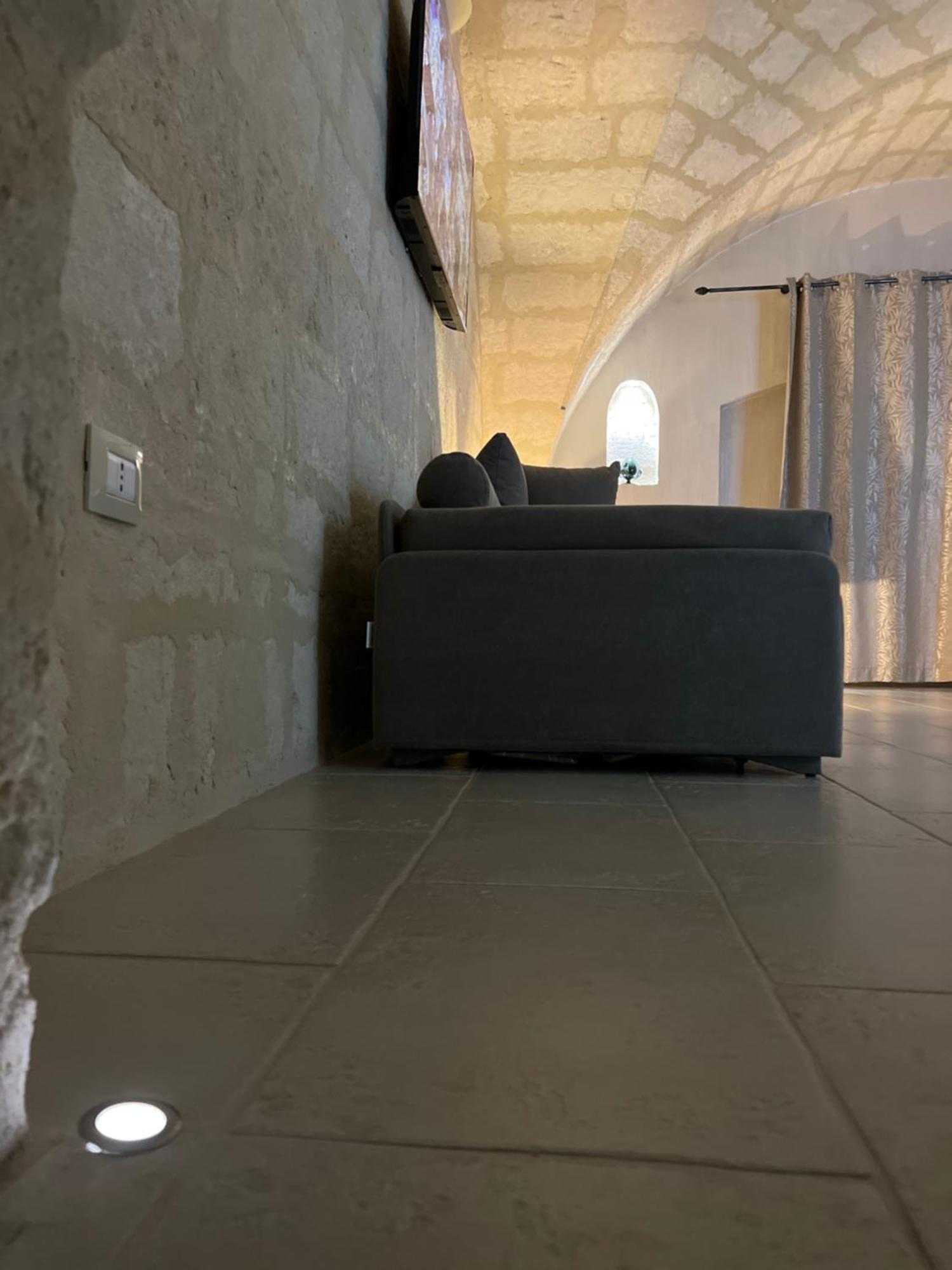 Suite Cavour Luxury Home Таранто Экстерьер фото